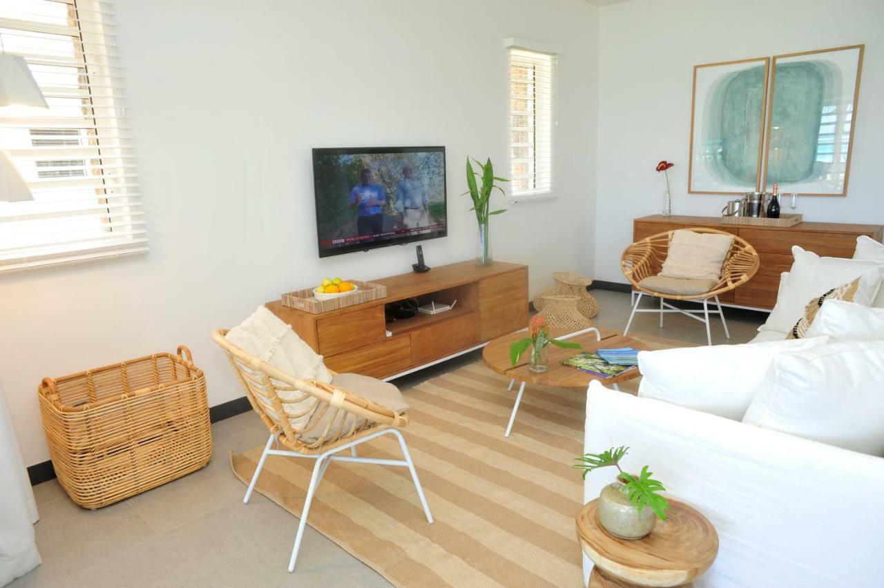OBiches Beachfront Apartments Trou aux Biches Exterior foto